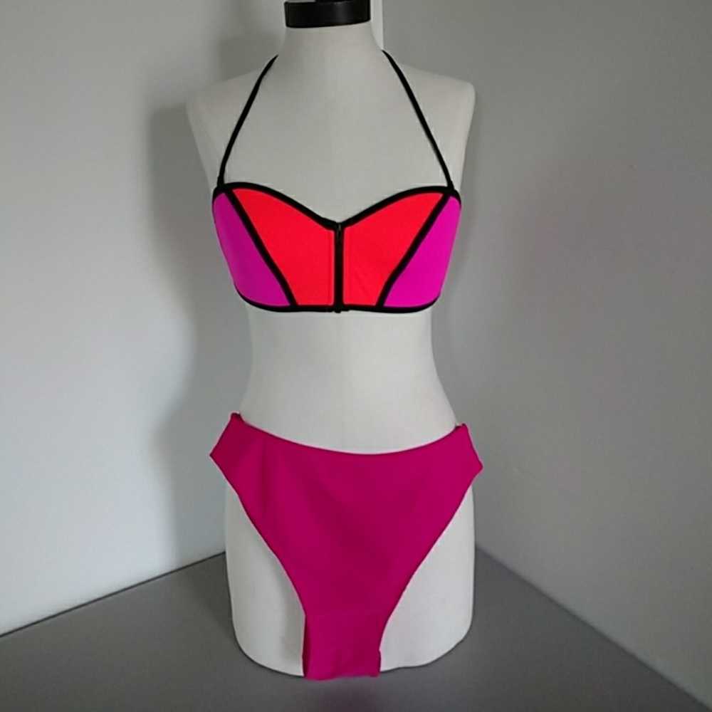 BIKINI